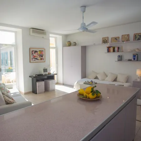 Apartment Studio Center